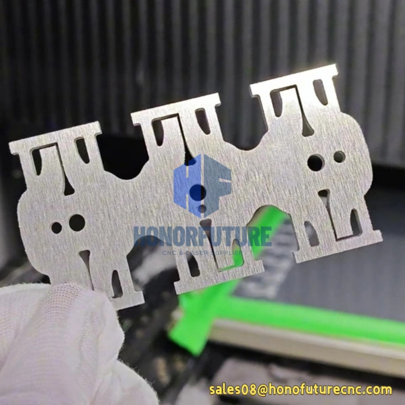Fiber Laser Cutter 1500W Metal - آلات قطع بالليزر للصفائح المعدنية، قاطع