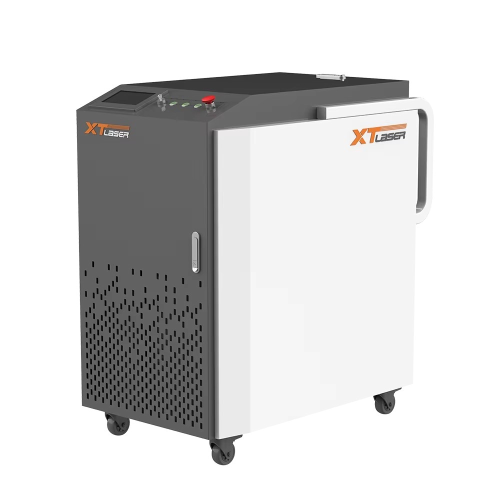 آلة تنظيف بالليزر النبضي خفيفة - مراجعة Fiber Laser Cleaning Machine 1000W وسعره