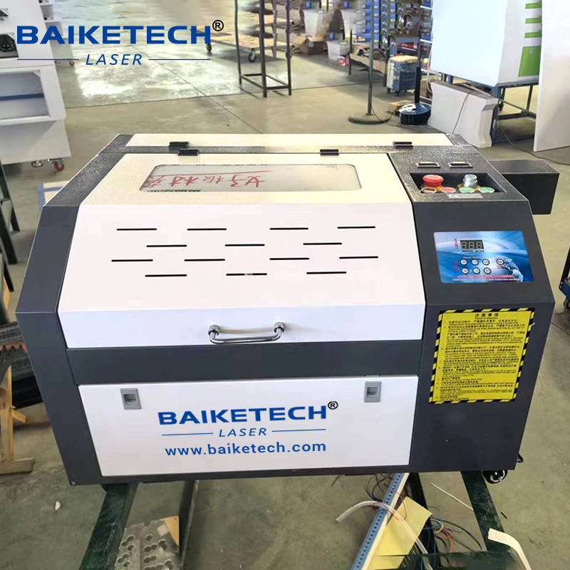 أدوات وملحقات آلة النقش بالليز - مراجعة Laser Engraver 40W Co2 وسعره