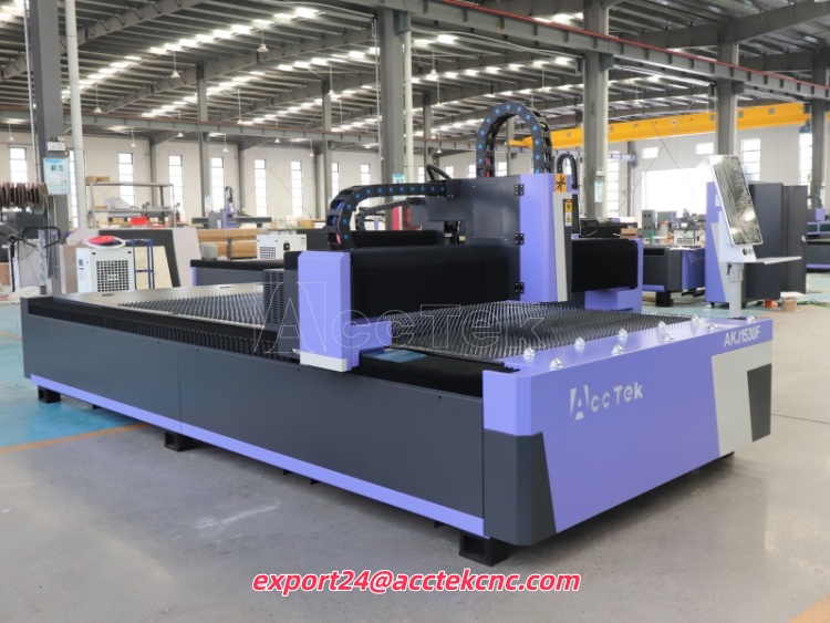 ماكينة قطع بالليزر الصناعية CN - مراجعة Fiber Laser Cutter 1500W Metal وسعره