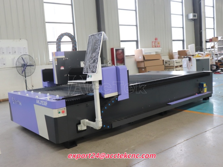 ماكينة قطع بالليزر الصناعية CN - مراجعة Fiber Laser Cutter 1500W Metal وسعره