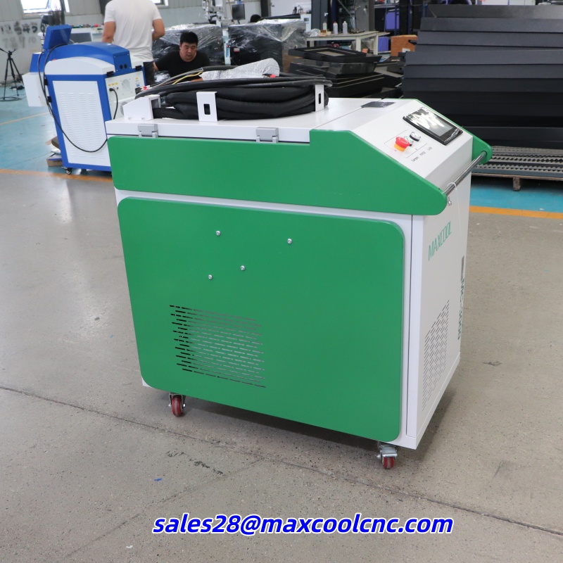 ماكينة تنظيف الصدأ بالليزر 202 - مراجعة Fiber Laser Welding Machine 1500W وسعره