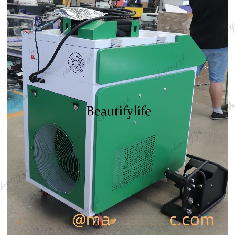 آلة لحام بالليزر محمولة باليد  - مراجعة Fiber Laser Welding Machine 1500W وسعره