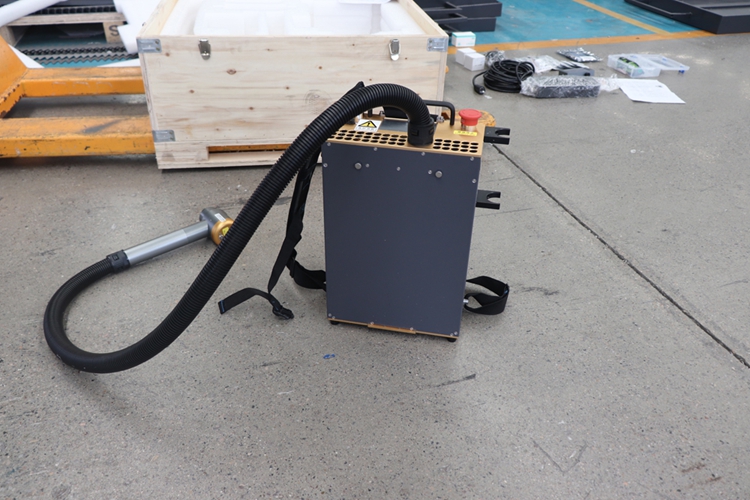 100 واط 200 واط 300 واط 500 وا - مراجعة Fiber Laser Cleaning Machine 1000W وسعره