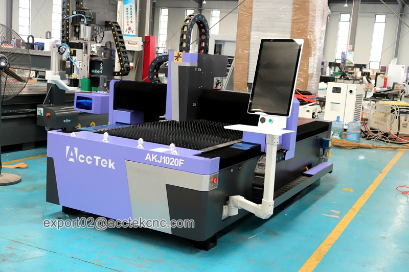 ماكينة قطع بالليزر الليفي صغير - مراجعة Fiber Laser Cutter 1500W Metal وسعره